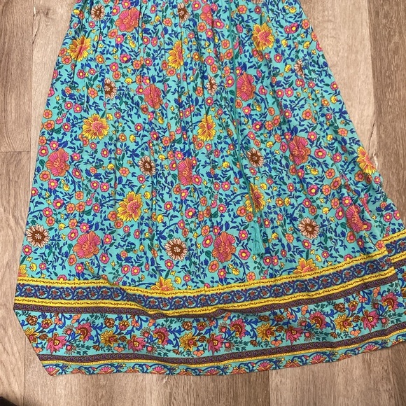 Comfortable, gently worn very colorful dress - Picture 3 of 4